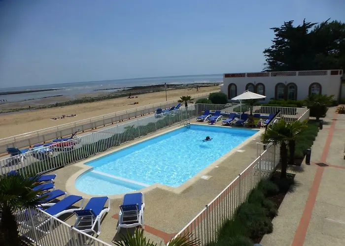 43 M2 Front De 3 Clés